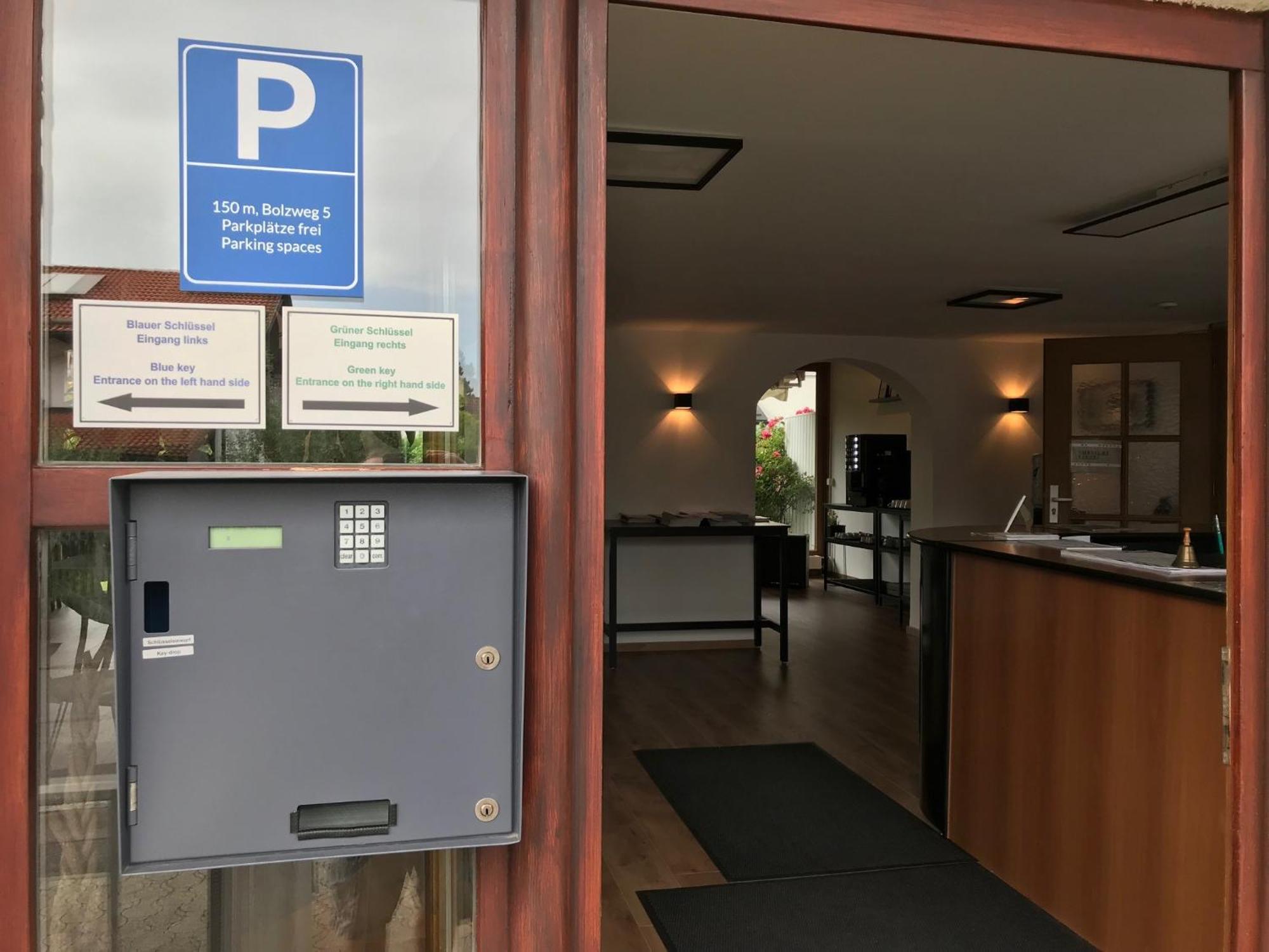 Abendruhe Hotel - Kontaktloser Check In Oberhaching Exteriér fotografie